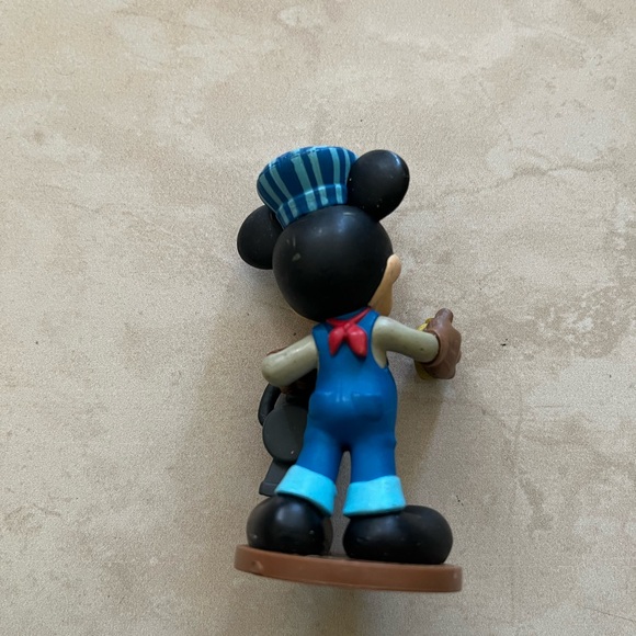 Disney Action Figure Set - Blue, Yellow, Red - Picture 11 of 14